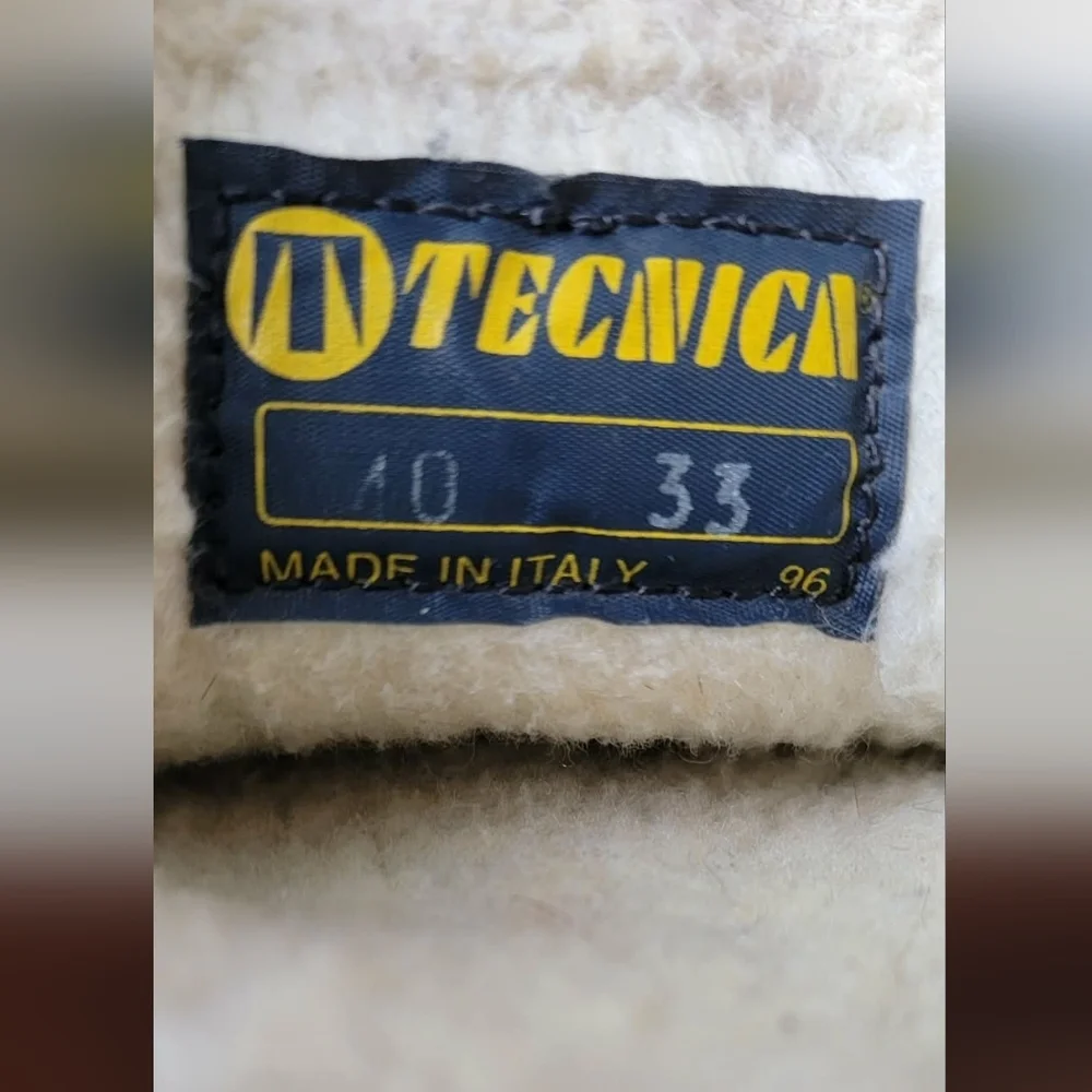 Tecnica Italy Genuine Fur Shearling Lined Winter Boots  EU 40 Après Ski Cozy